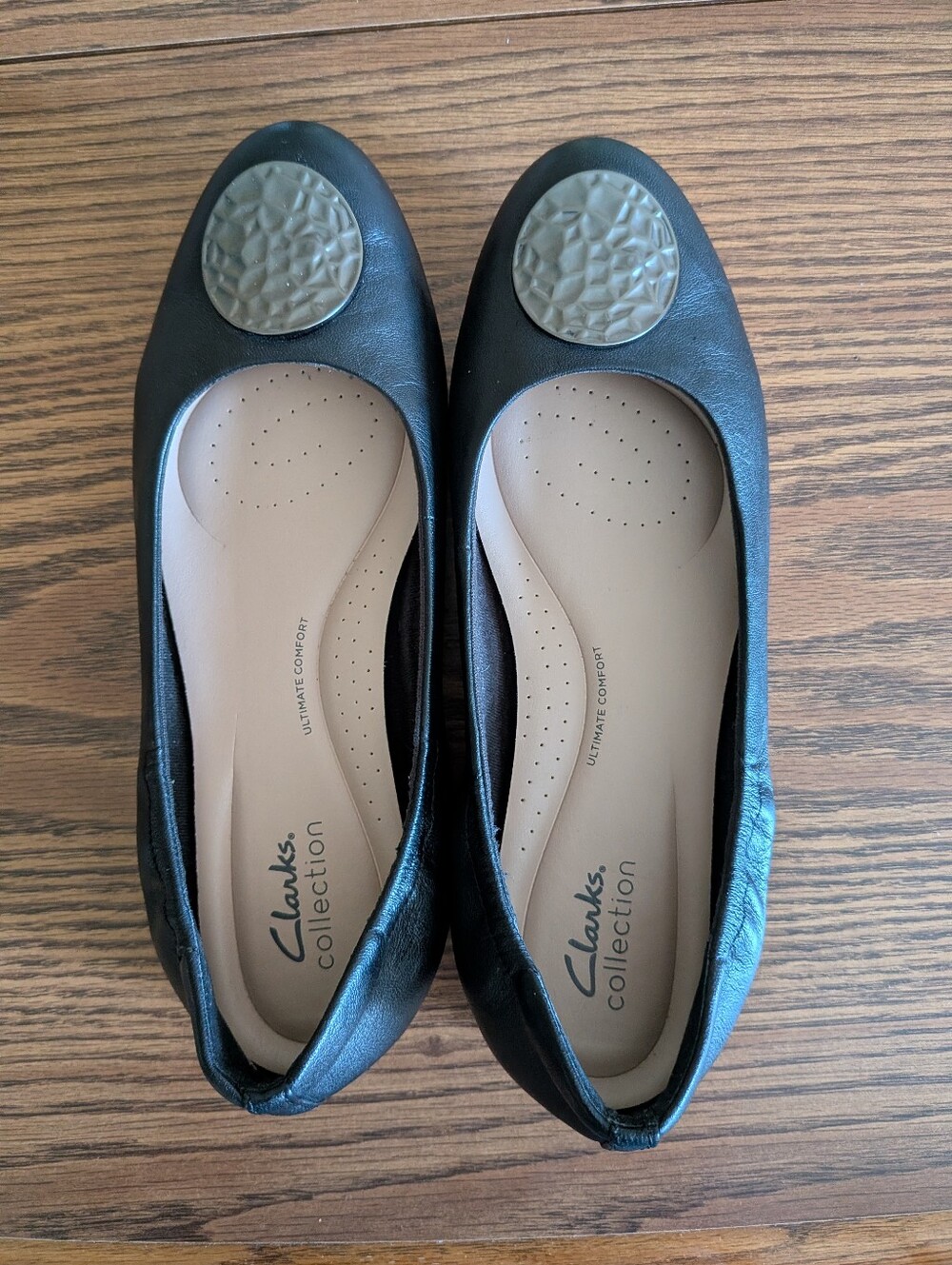 Clark's 9M Classy Comfortable Black Flats Like New